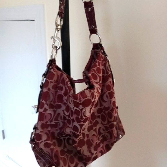 Coach Handbags - Coach Hobo Purse